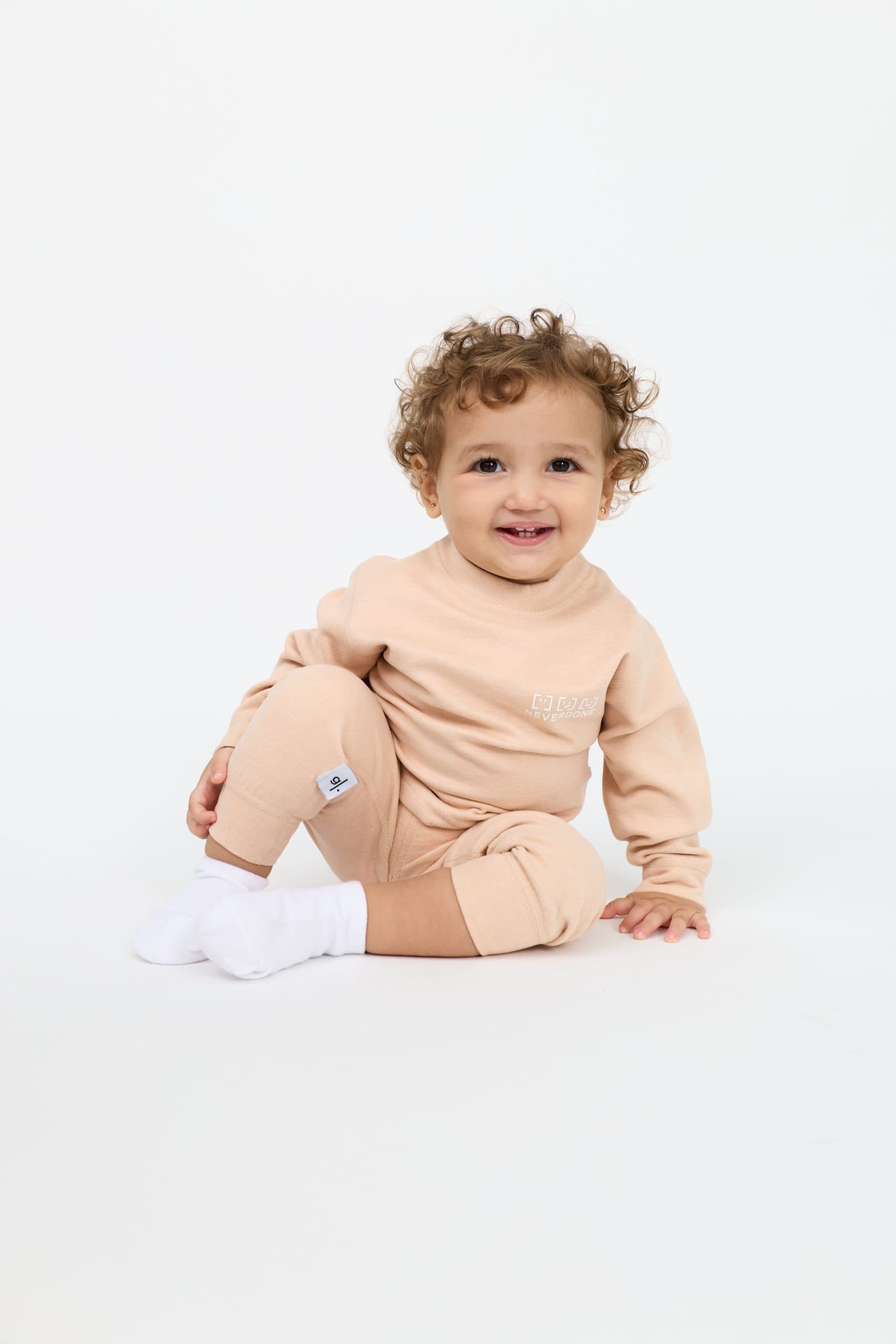 Kids’ unisex cotton sweatshirt & sweatpants set