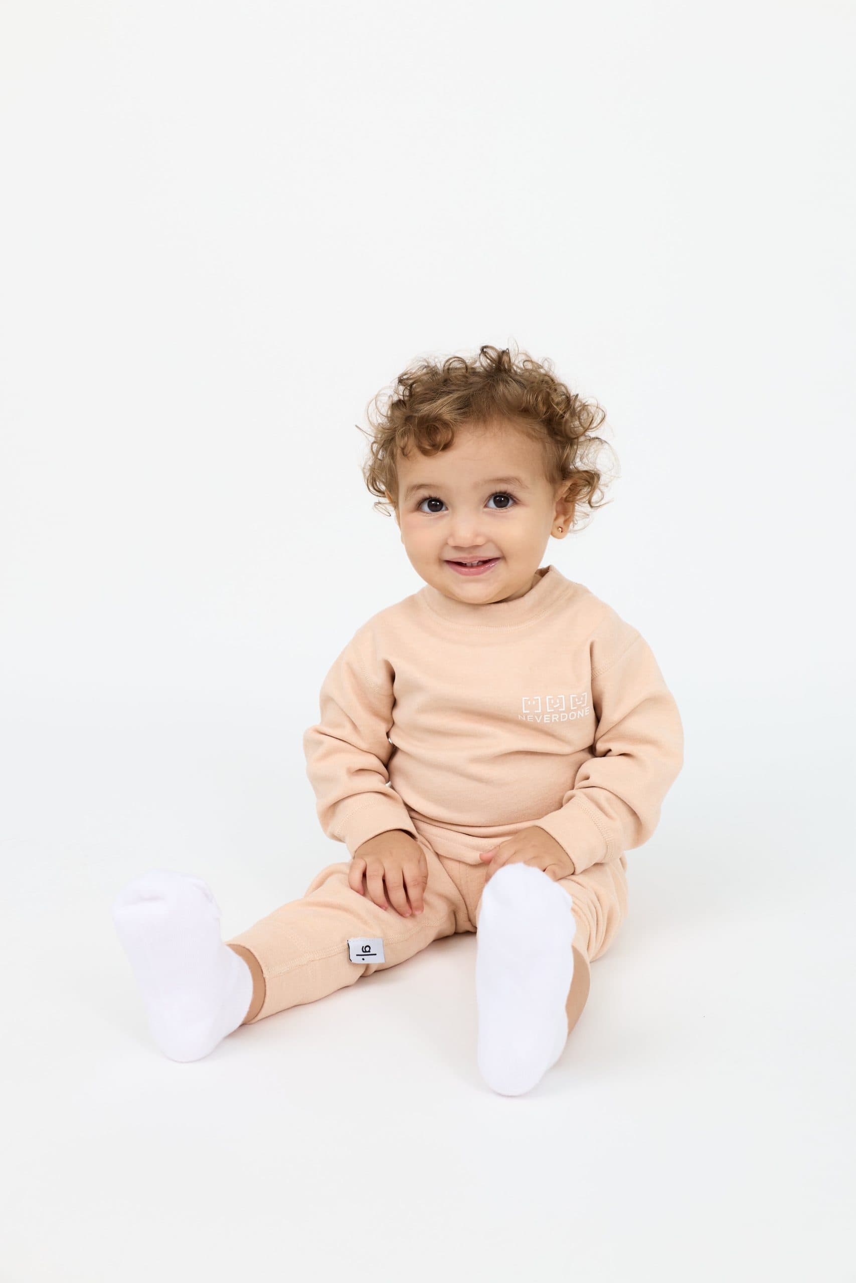 Kids’ unisex cotton sweatshirt & sweatpants set